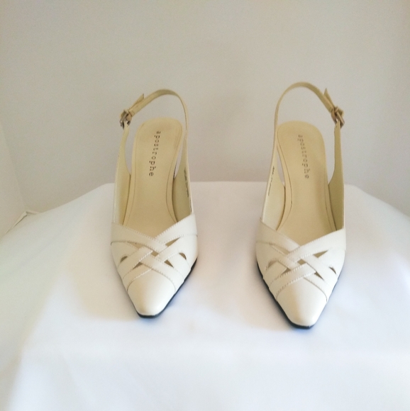 Apostrophe Shoes - Apostrophe " Carmen" heels